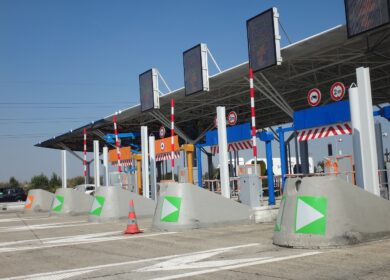 Passei no pedágio free flow e não paguei o que fazer?